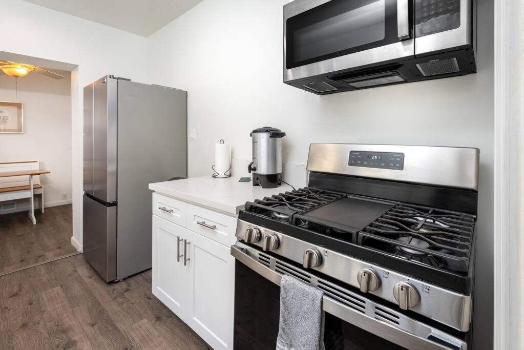 Chic And Spacious 3Br Gem In Central La Los Angeles Eksteriør bilde