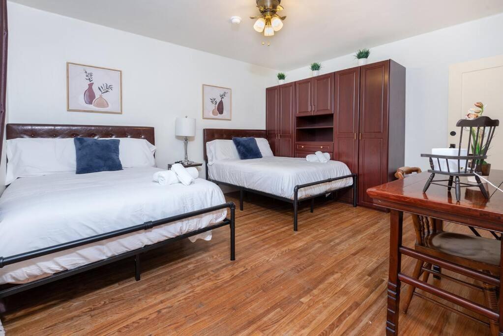 Chic And Spacious 3Br Gem In Central La Los Angeles Eksteriør bilde